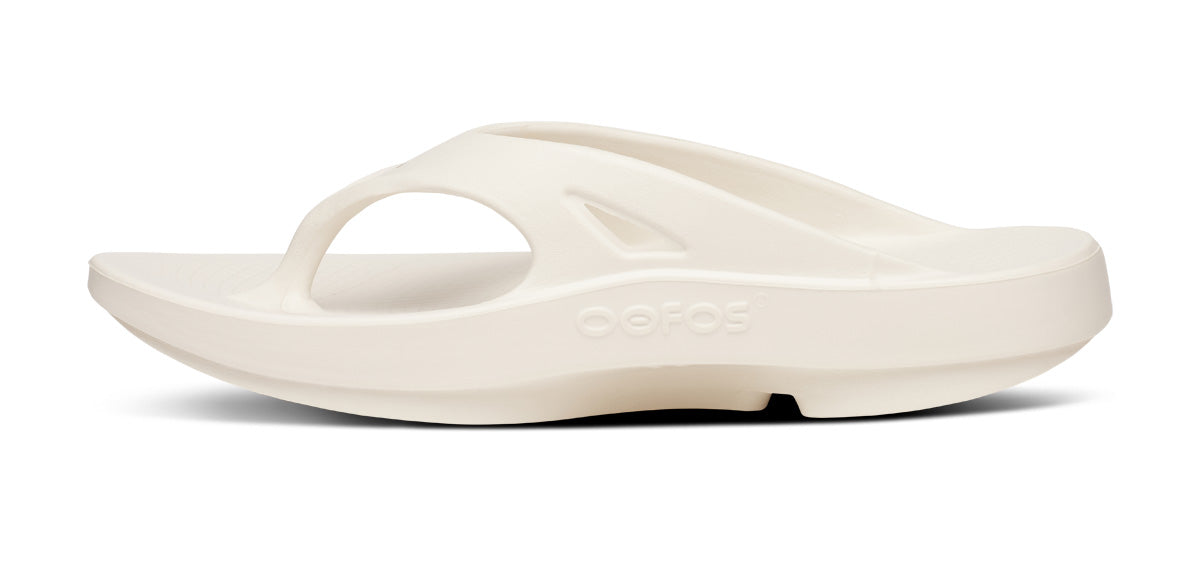 BAUER/OOFOS Men's OOriginal Sport Sandal â€?Chalk