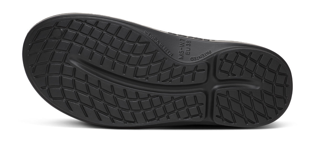 Women's OOcloog Luxe Clog - Night Camo